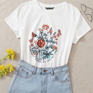 SHEIN - Floral And Slogan Graphic Tee Size Medium